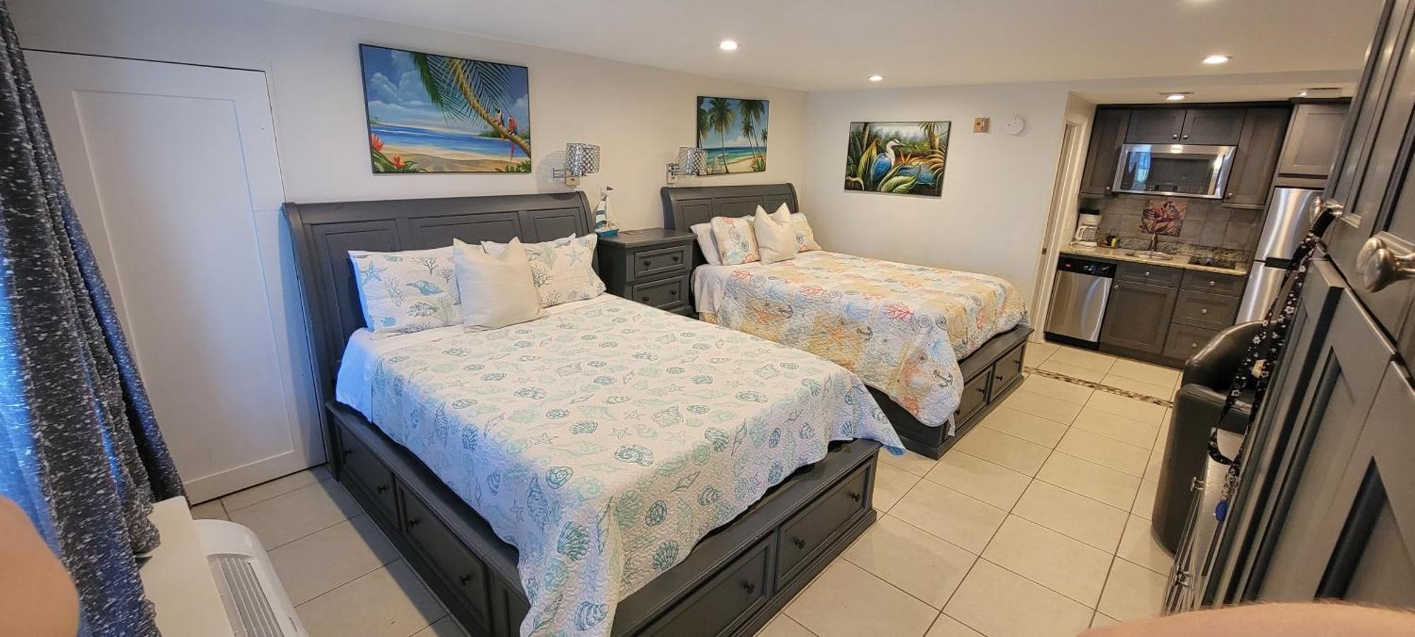 Sea Spray, Studio 114, Beach Steps Away! Pool+Wifi Ruskin Exteriör bild